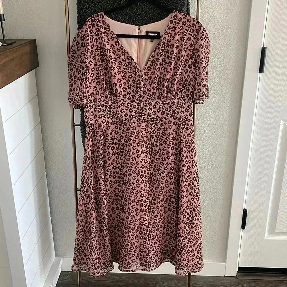 Alexia Admor‎ Floral Dress